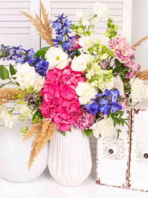 An image of Fresh Flower Arrangements