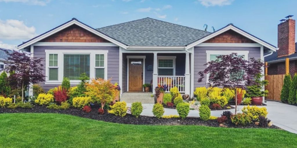 Creative Small Front Yard 